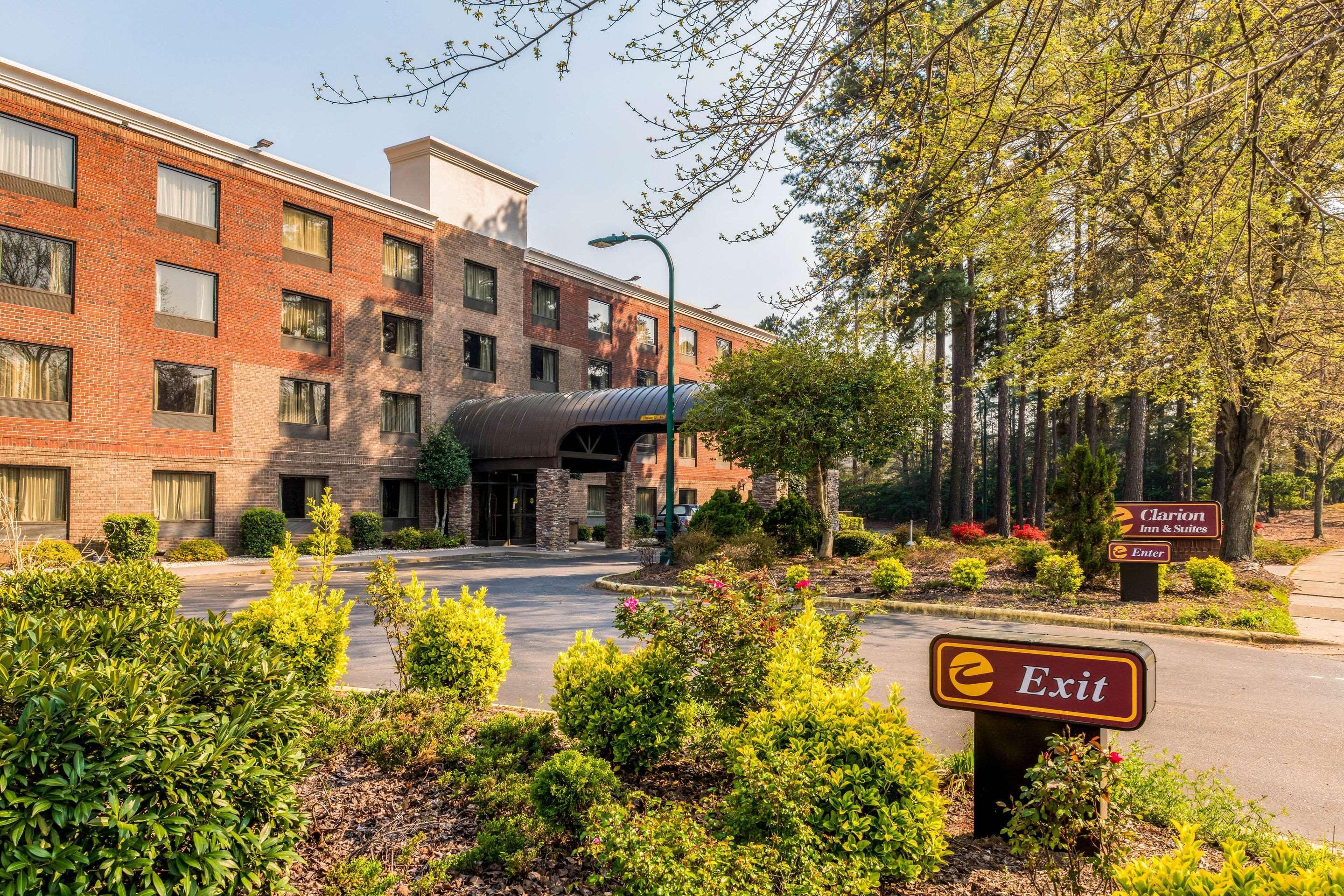 Lake Norman Inn And Suites Cornelius Exteriér fotografie